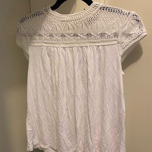 Lace detailed tee with cap sleeves